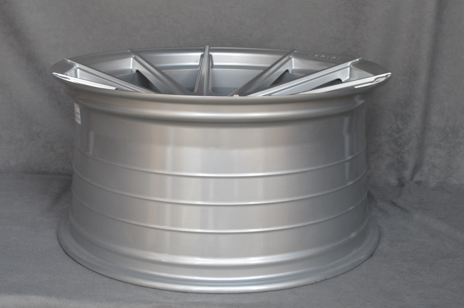 ISPIRI FFR1D 20" 10J ET45 5x112 MSP / BRUSH - obrazek 7