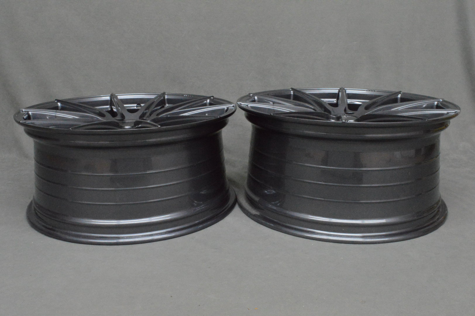 ISPIRI FFR1 19'' 8,5J ET42 + 9J ET35 5x120 Carbon Graphite - obrazek 8