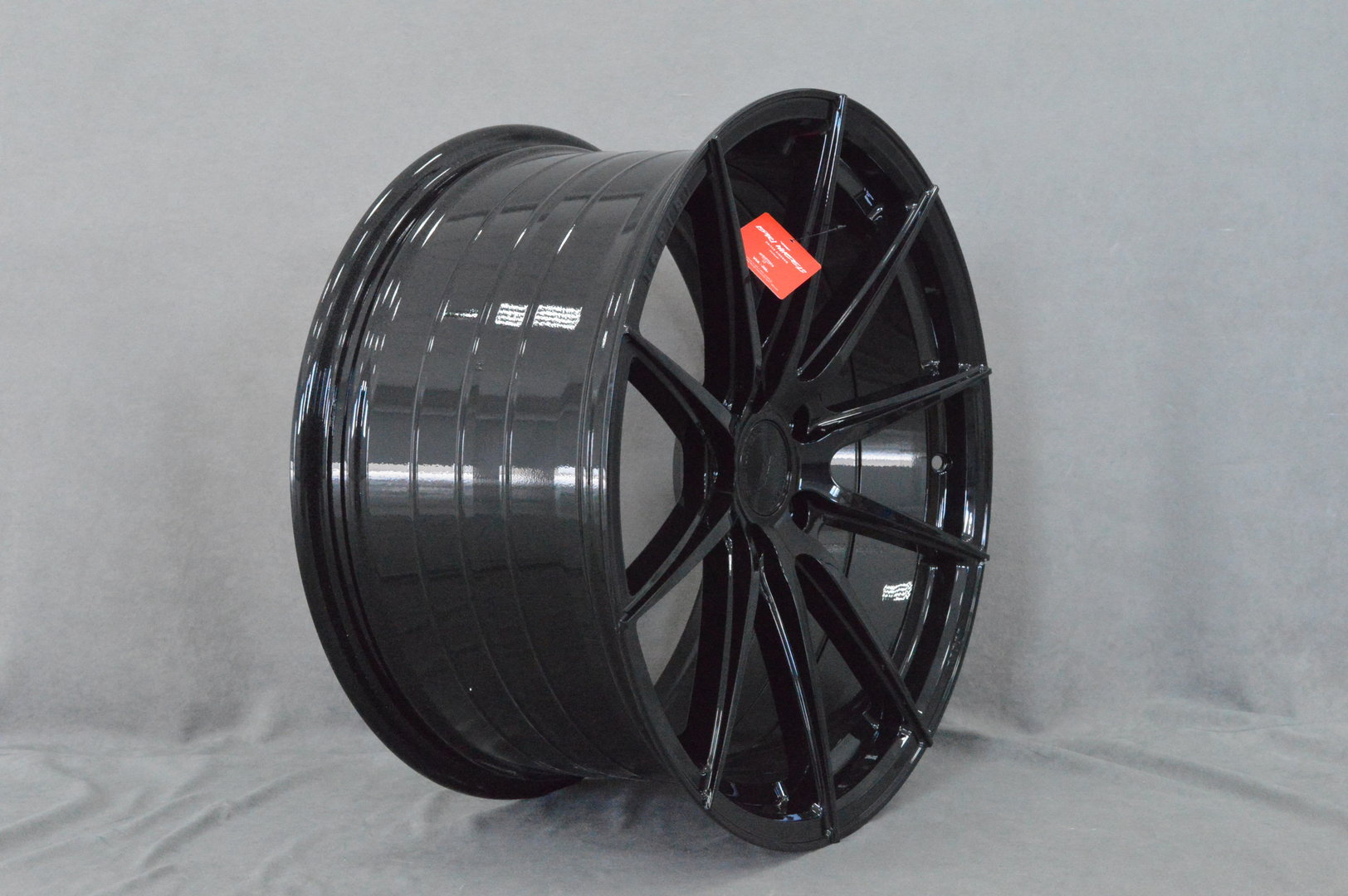 ISPIRI FFR1 19'' 9,5 ET45 5x112 Corsa Black - obrazek 4