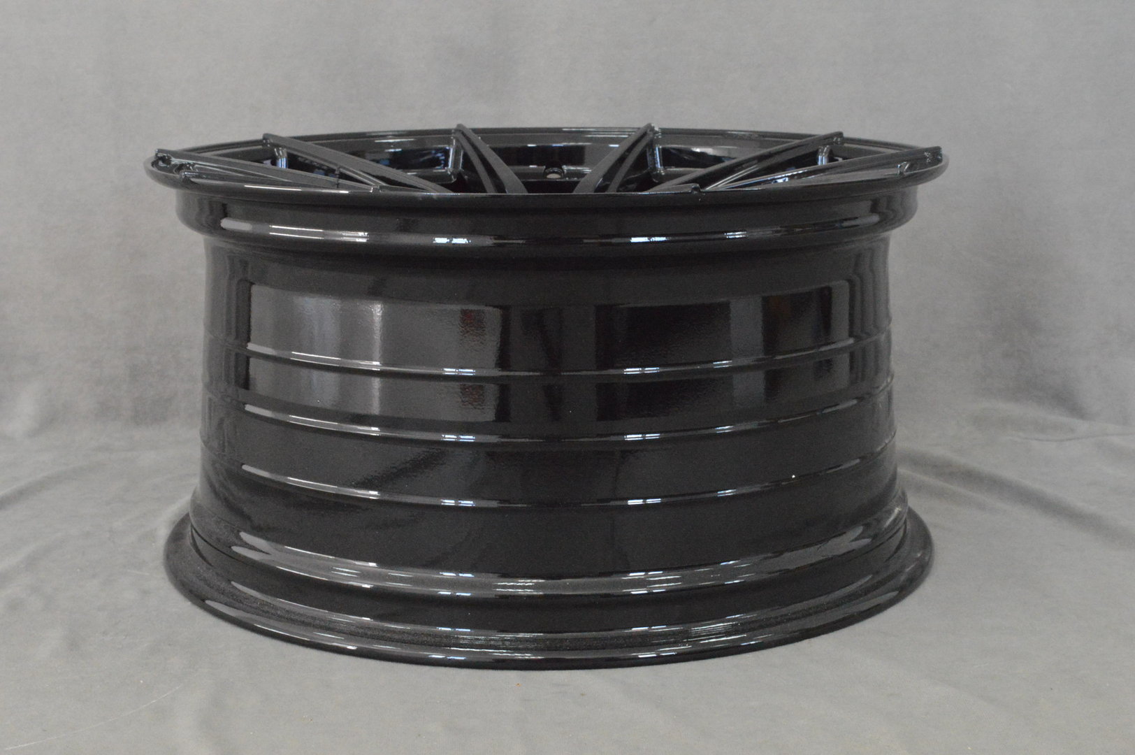 ISPIRI FFR1 19'' 9,5 ET45 5x112 Corsa Black - obrazek 6
