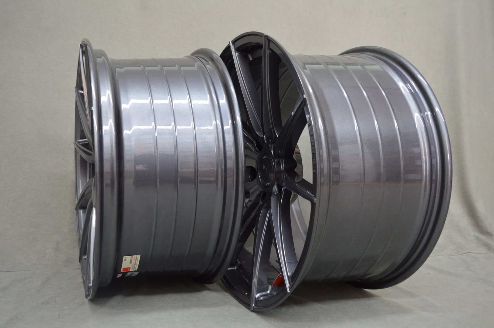 ISPIRI FFR1 19" 9J ET35 + 10J ET42 5x120 Carbon Graphite - obrazek 5