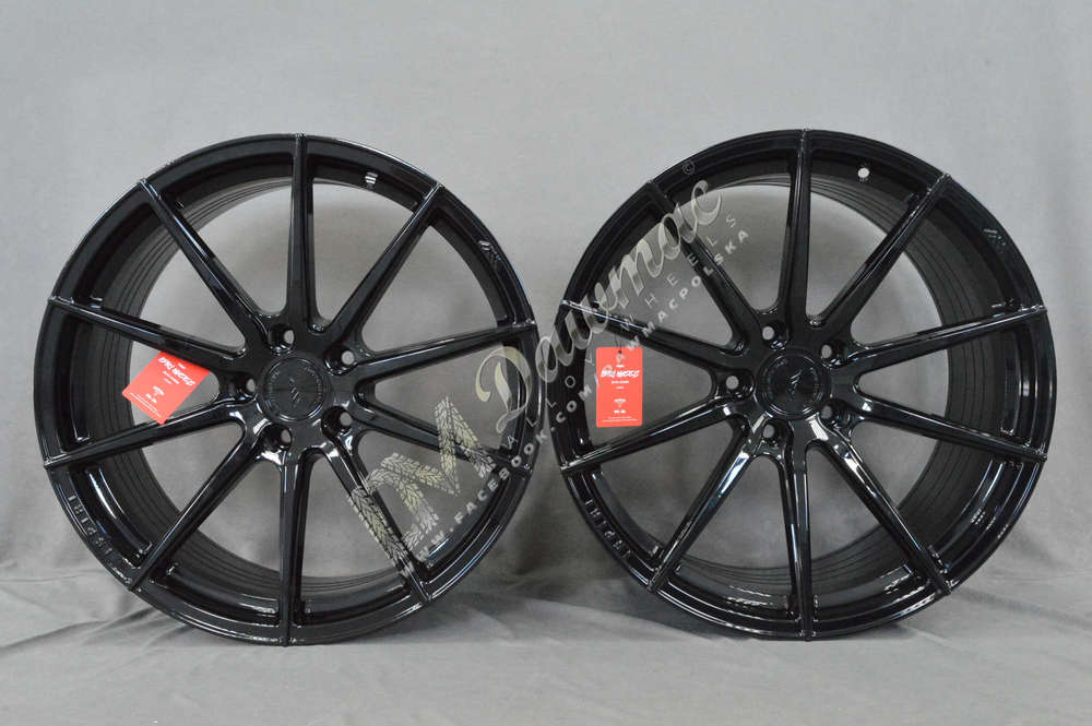 ISPIRI FFR1 20" 8,5J ET28 + 10,5J ET30 5x112 Corsa Black