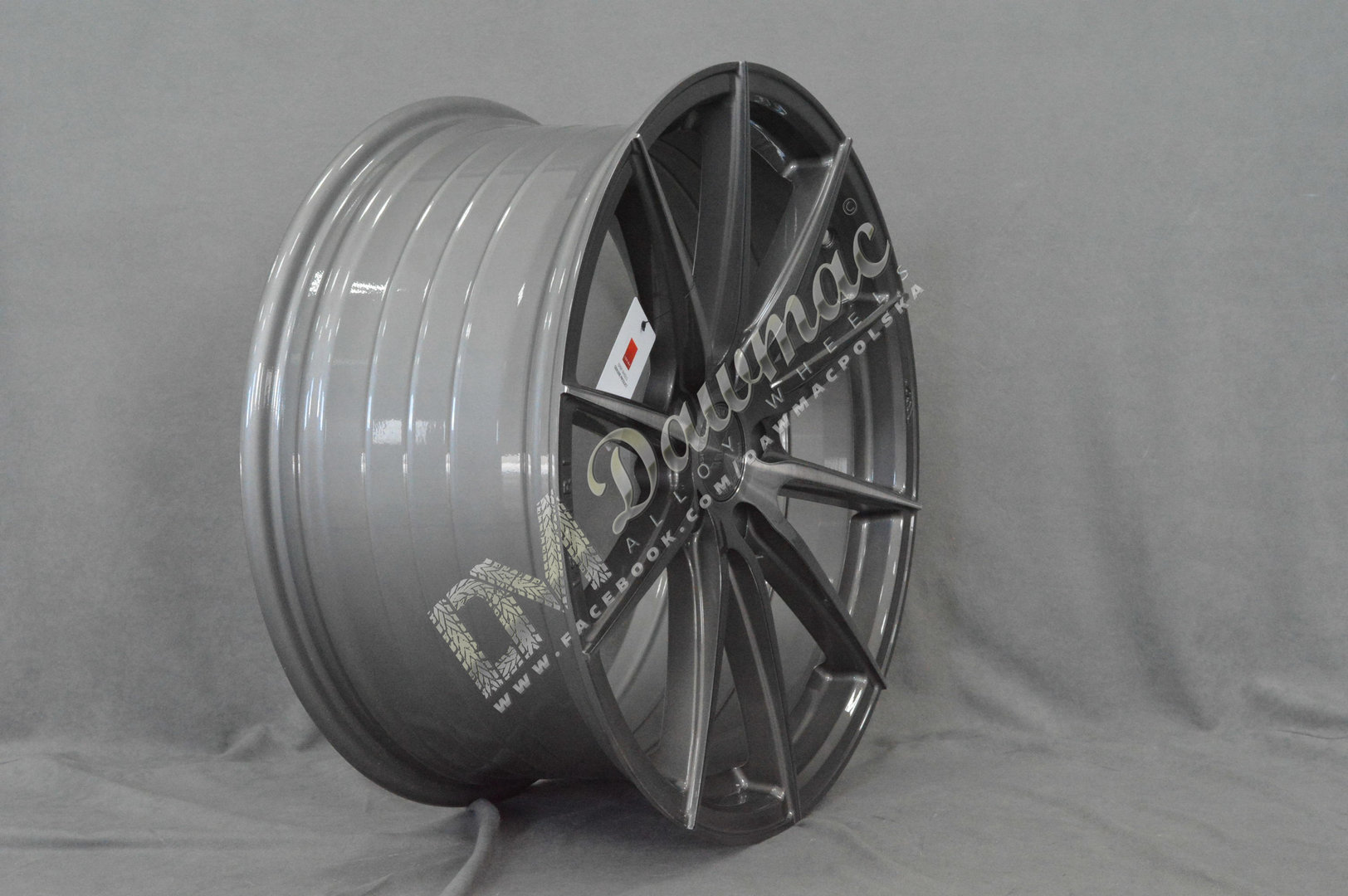 ISPIRI FFR1 20" 8,5J ET42 + 10,5J ET30 5x112 Carbon Grey Brushed - obrazek 3