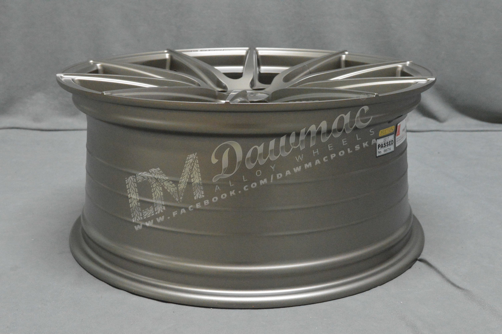 ISPIRI FFR1 20" 9J ET20 + 10,5J ET45 5x120 Matt Carbon Bronze - obrazek 7