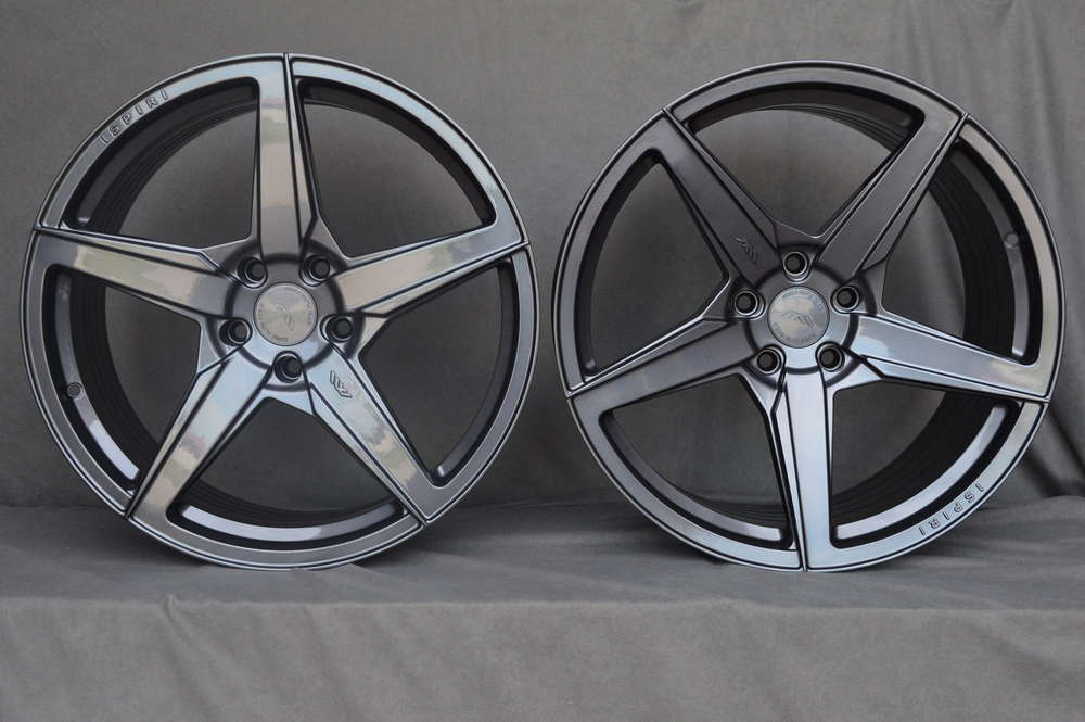 ISPIRI FFR5 20" 9J ET20 + 10,5J ET30 5x120 CG