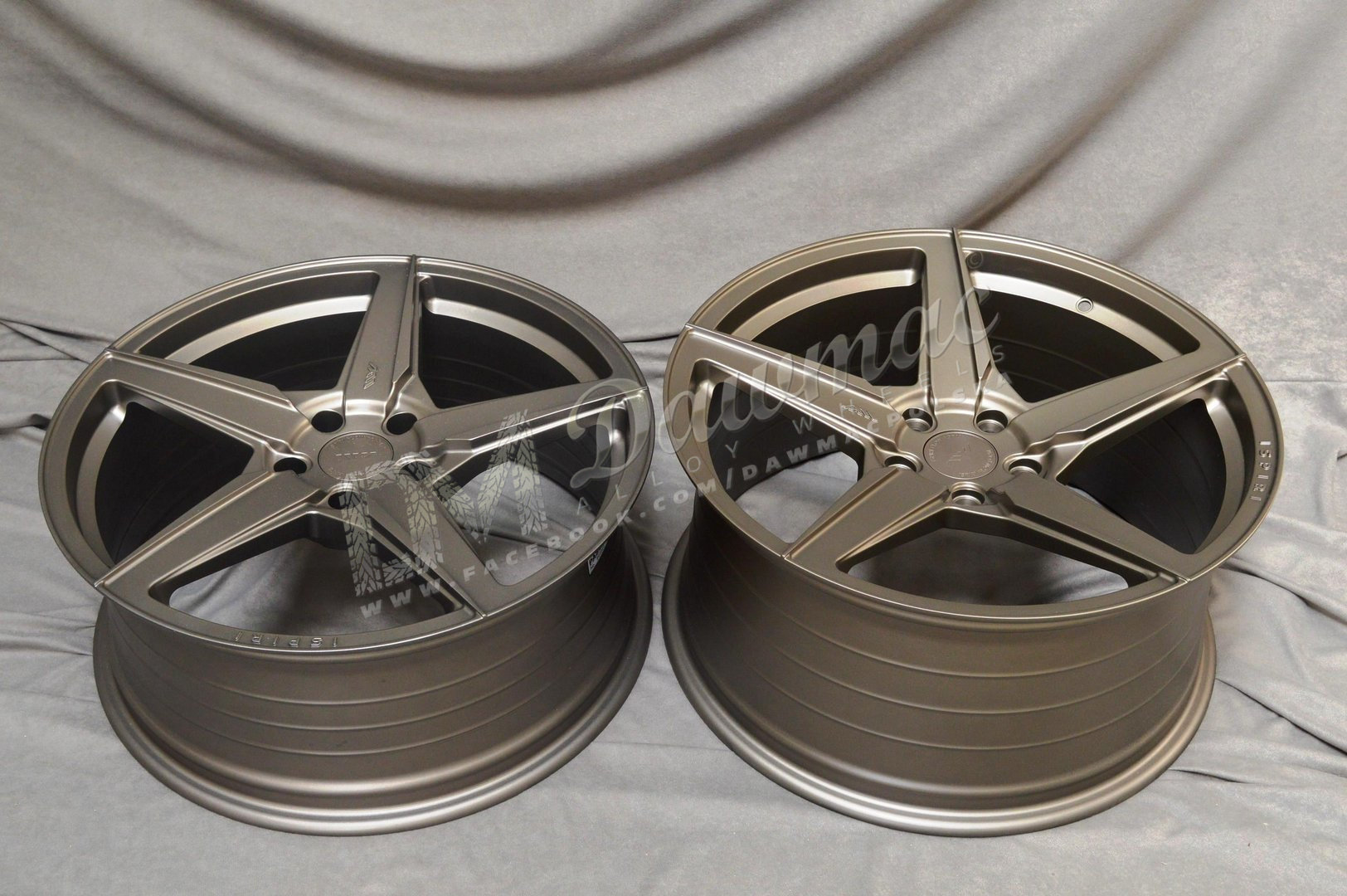 ISPIRI FFR5 21" 9J ET35 + 10,5J ET43 5x120 Matt Carbon Bronze - obrazek 6