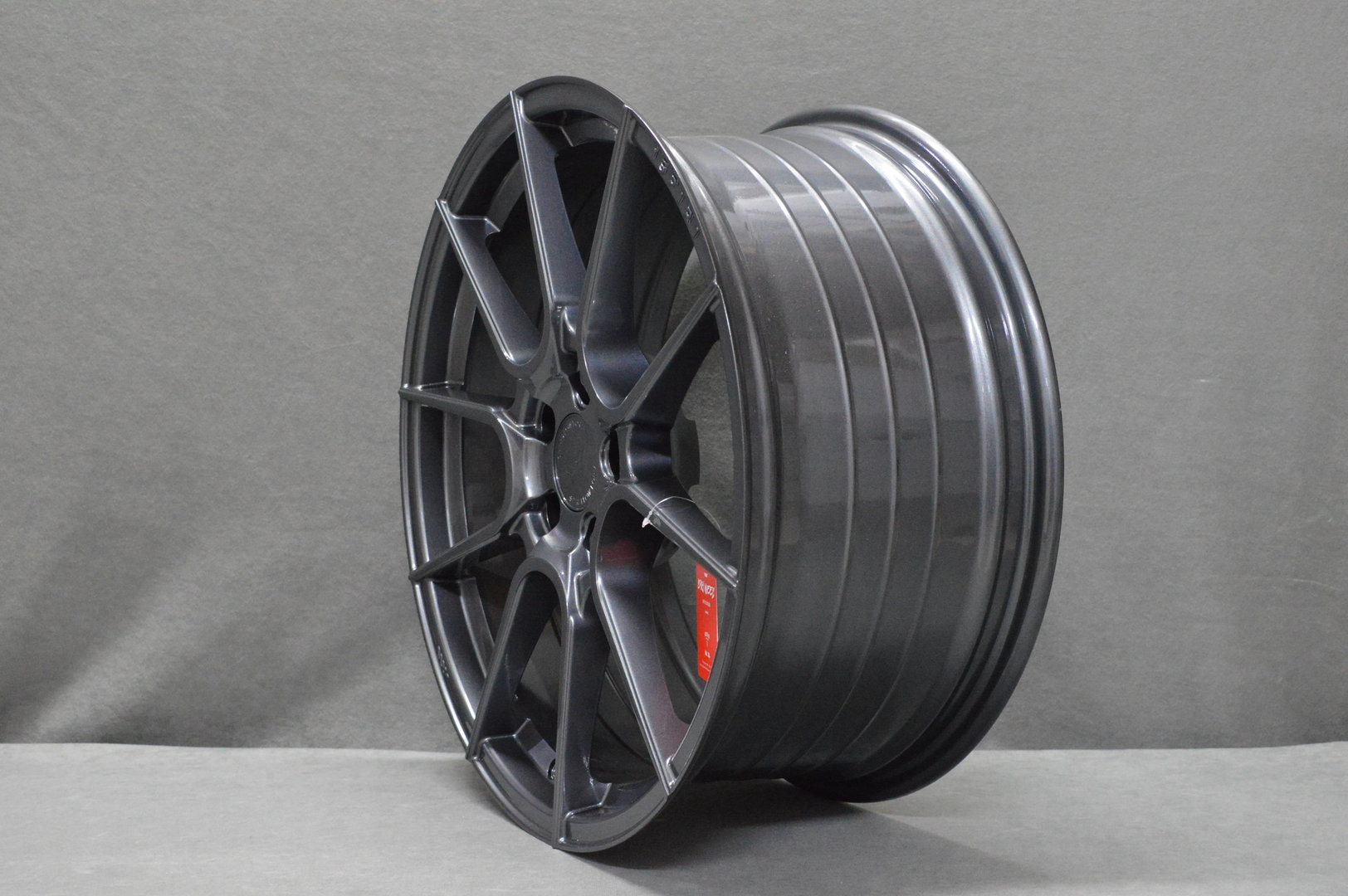 ISPIRI FFR6 19" 8,5J ET42 5x112 Carbon Graphite - obrazek 3