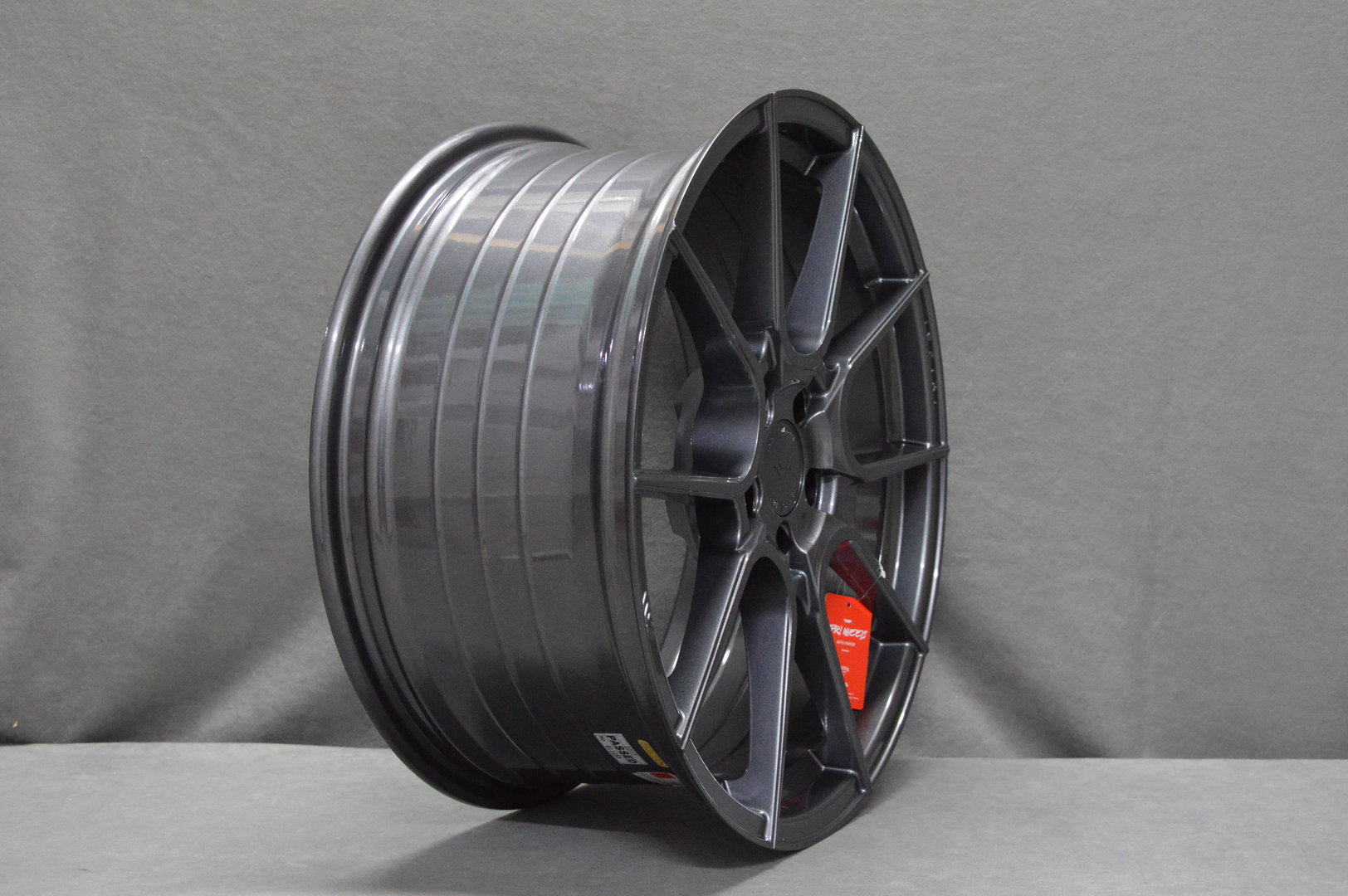 ISPIRI FFR6 19" 8,5J ET42 5x112 Carbon Graphite - obrazek 4