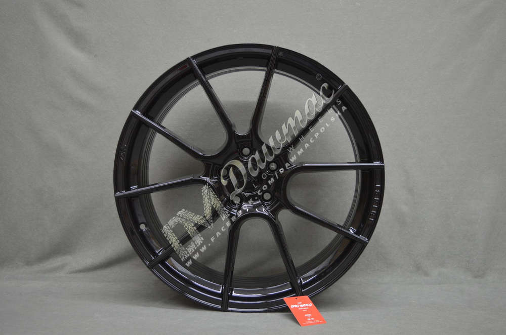 ISPIRI FFR6 20" 8,5J ET42 5x112 Corsa Black