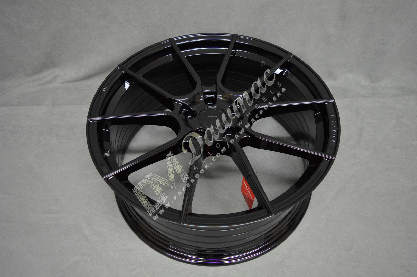 ISPIRI FFR6 20" 8,5J ET42 5x112 Corsa Black - obrazek 5