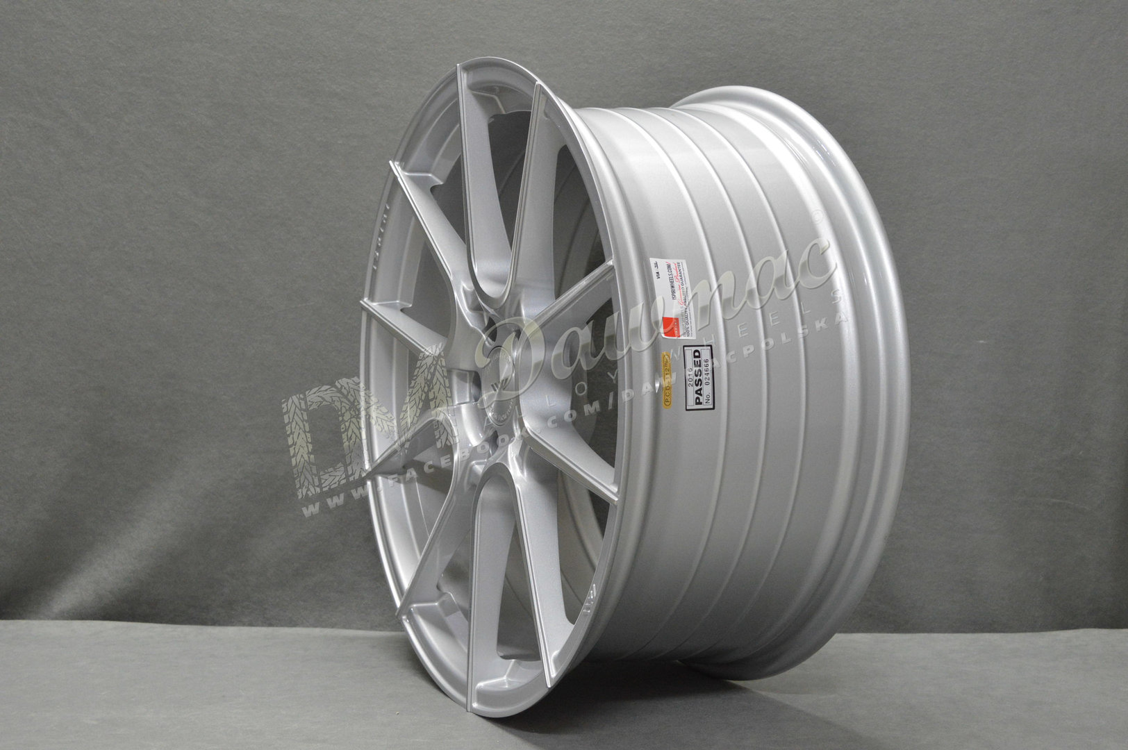 ISPIRI FFR6 20" 9J ET20 + 10,5J ET30 5x120 Pure Silver Brushed - obrazek 3