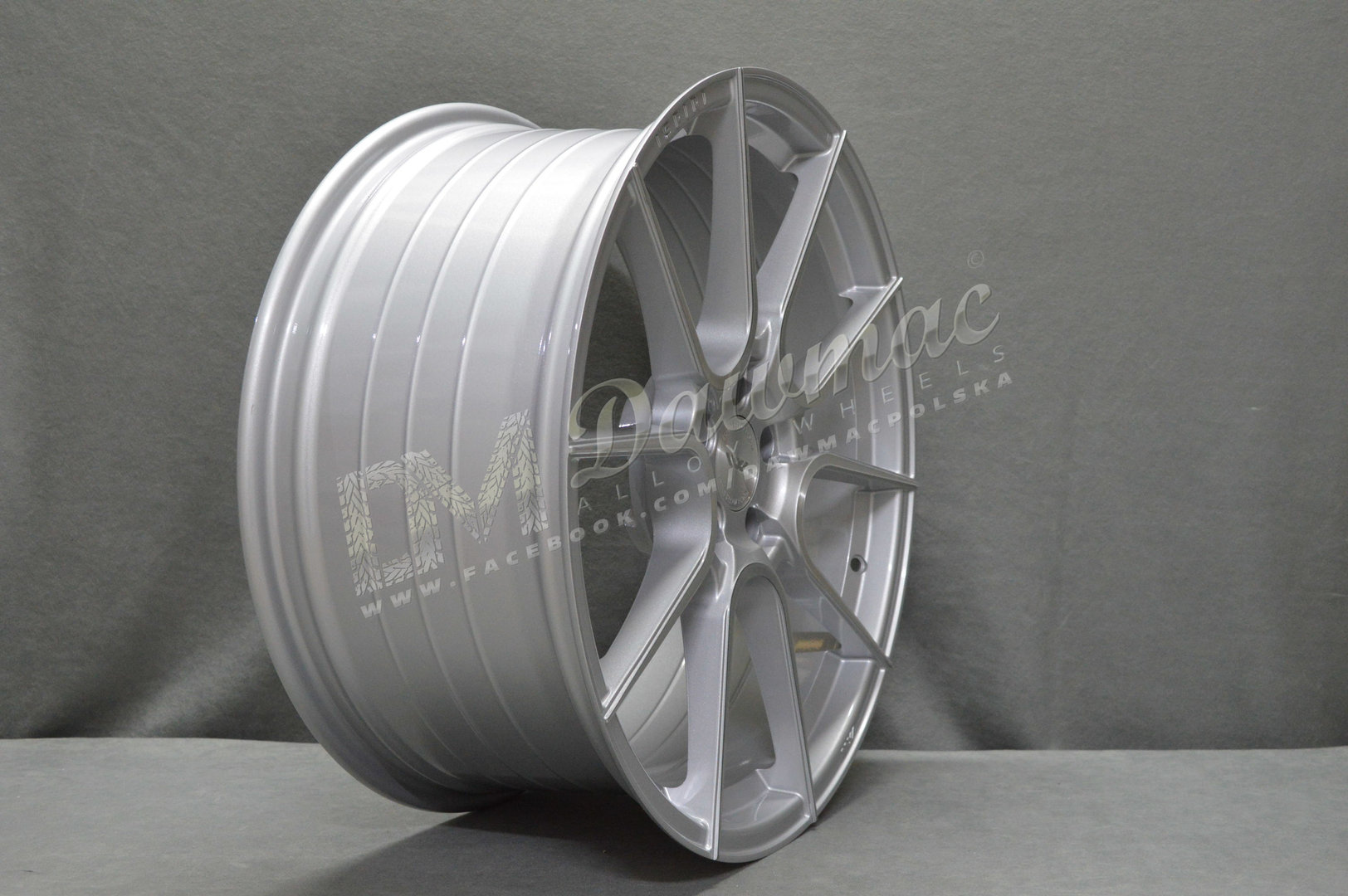 ISPIRI FFR6 20" 9J ET35 + 10J ET45 5x120 Pure Silver Brushed - obrazek 4