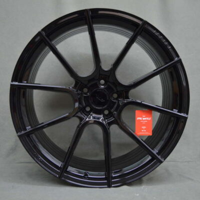 ISPIRI FFR6 21'' 10,5J ET30 5x112 Corsa Black
