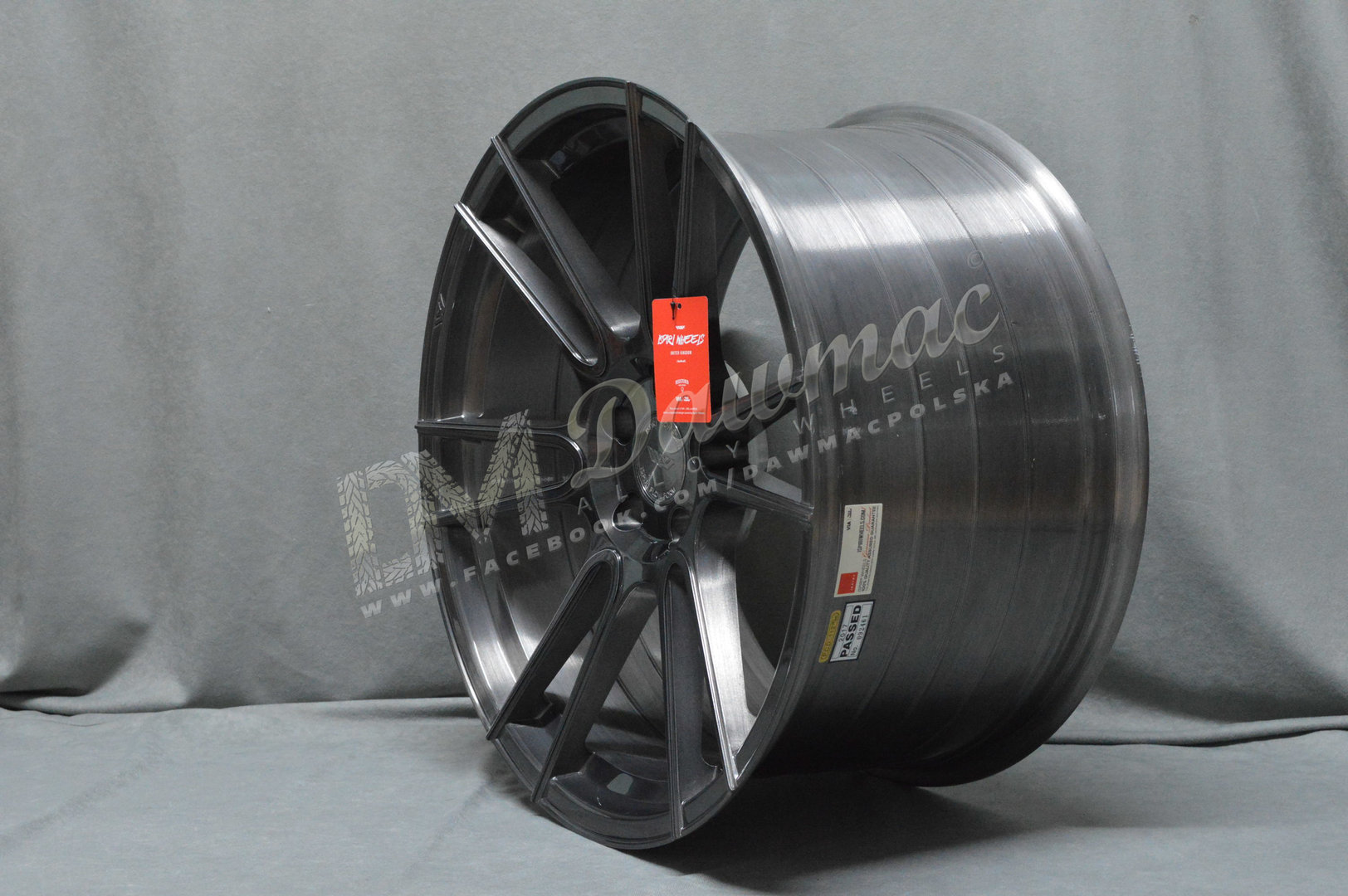 ISPIRI FFR7 20" 9J ET35 5x120 Full Brushed Carbon Titanium - obrazek 3