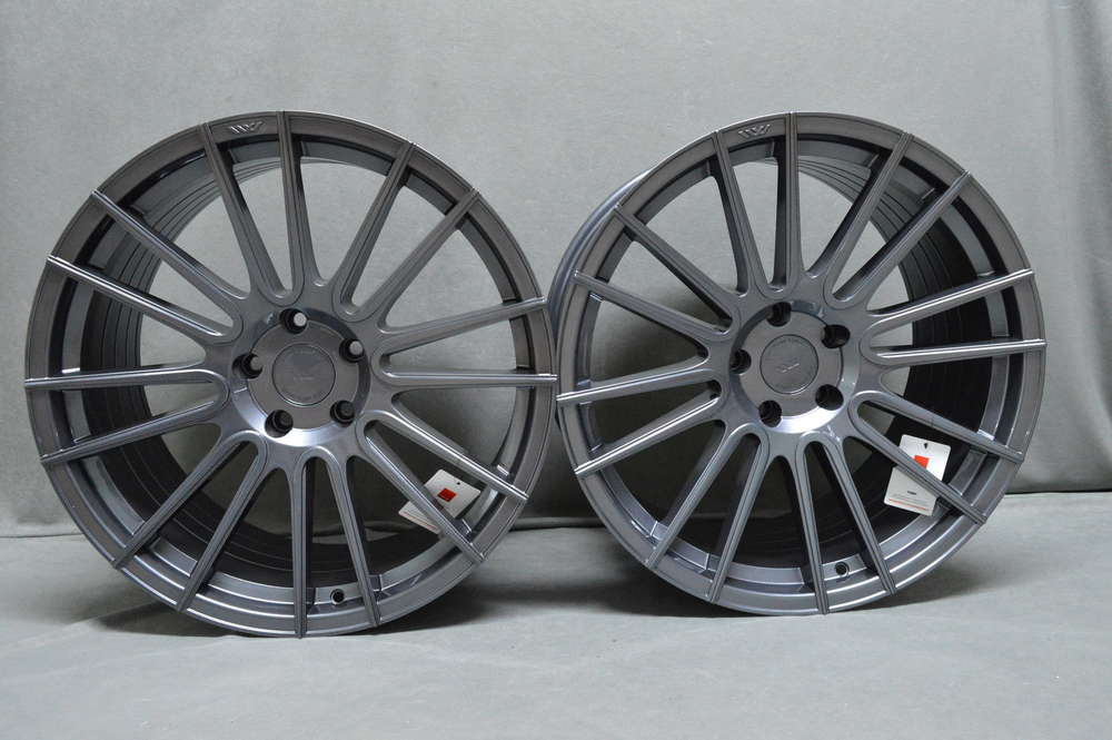 ISPIRI FFR8 20" 10J ET45 + 10,5J ET30 5x112 Carbon Graphite