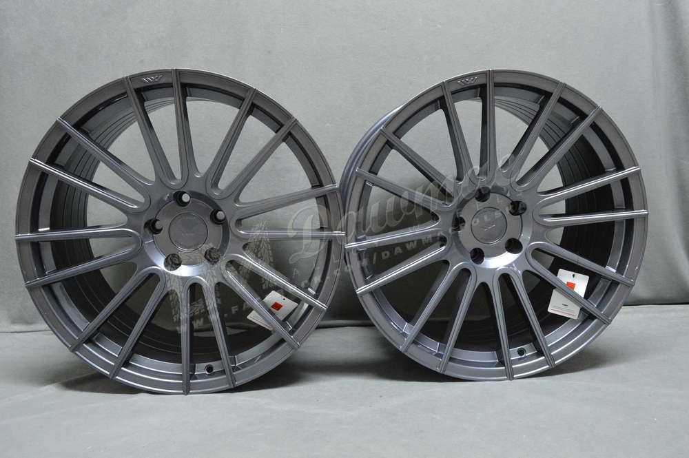 ISPIRI FFR8 20" 9,5J ET25 + 10,5J ET30 5x120 Carbon Graphite