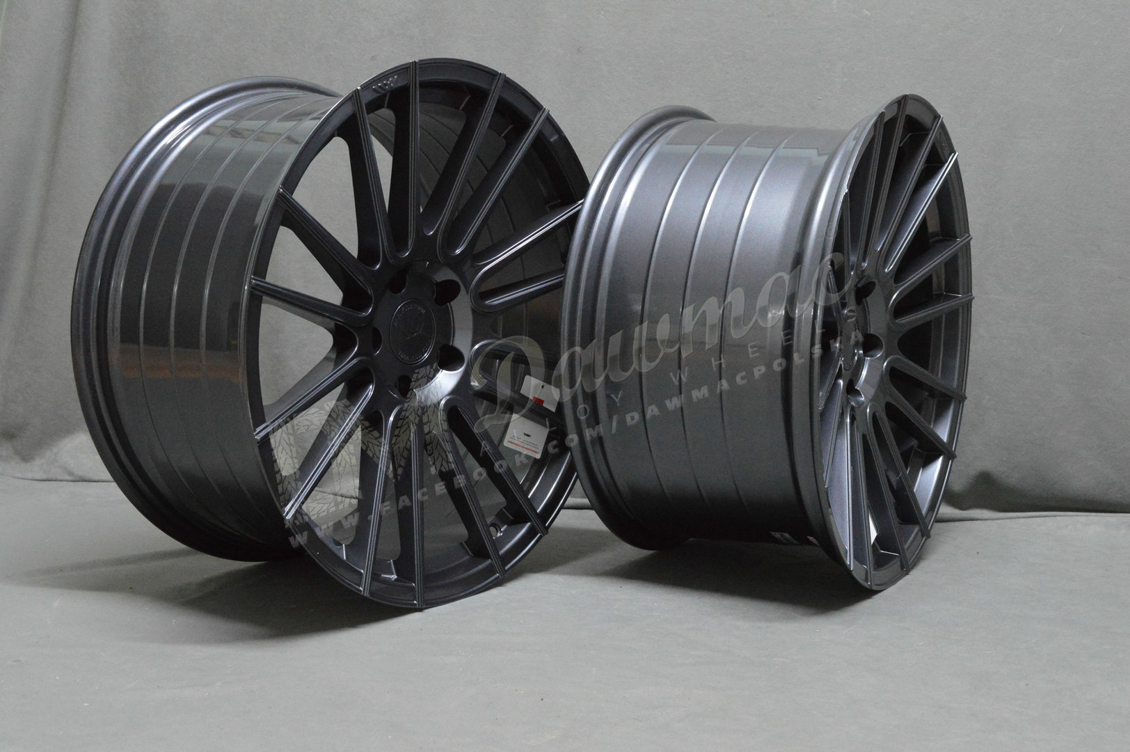 ISPIRI FFR8 20" 9,5J ET25 + 10,5J ET30 5x120 Carbon Graphite - obrazek 5