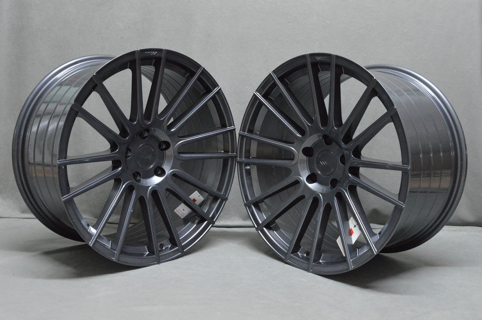 ISPIRI FFR8 20" 9J ET35 + 9,5J ET40 5x120 Carbon Graphite - obrazek 4