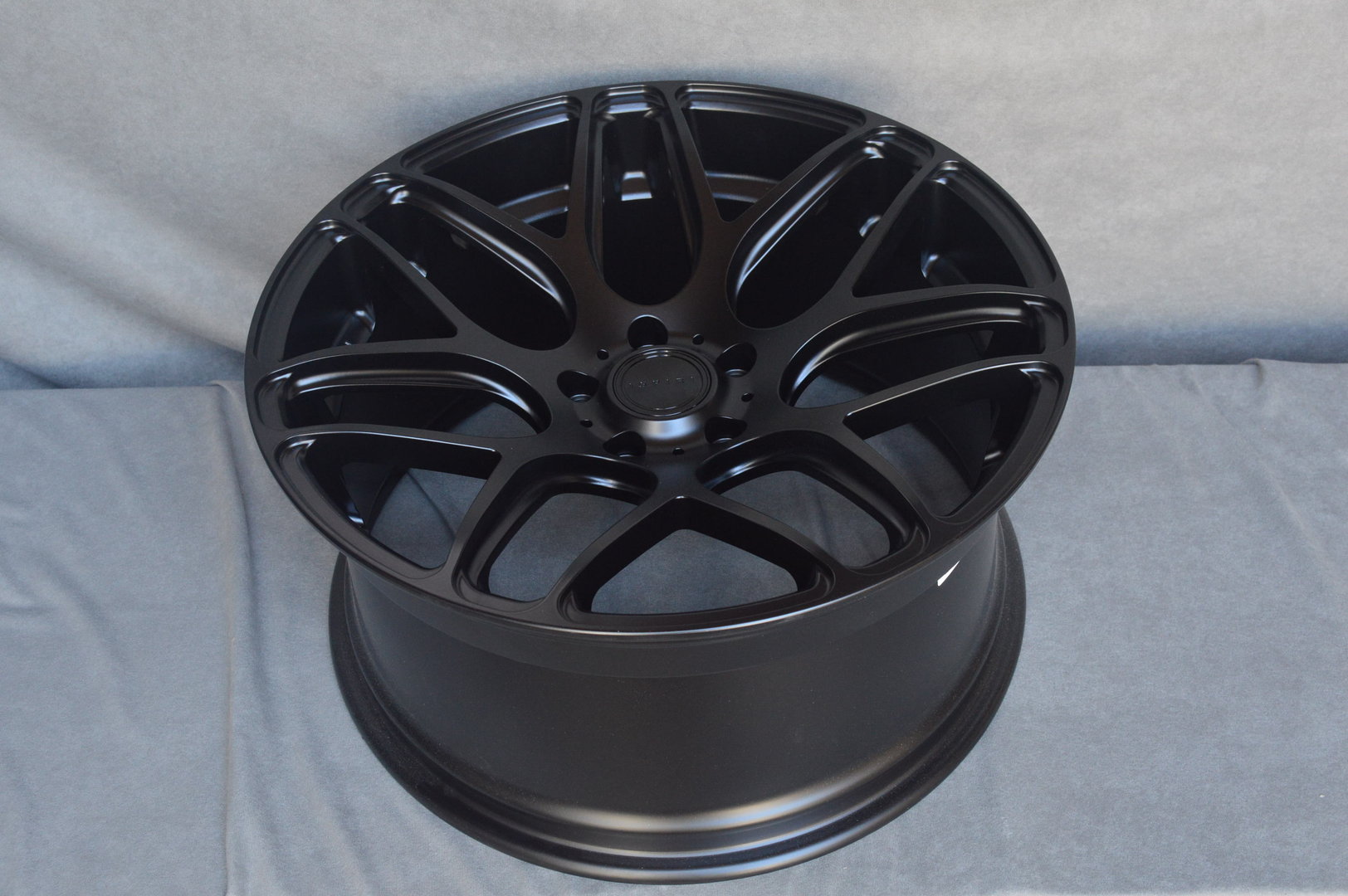 ISPIRI ISR10 19" 10J ET22 + 10J ET33 5x120 Matt Black - obrazek 5