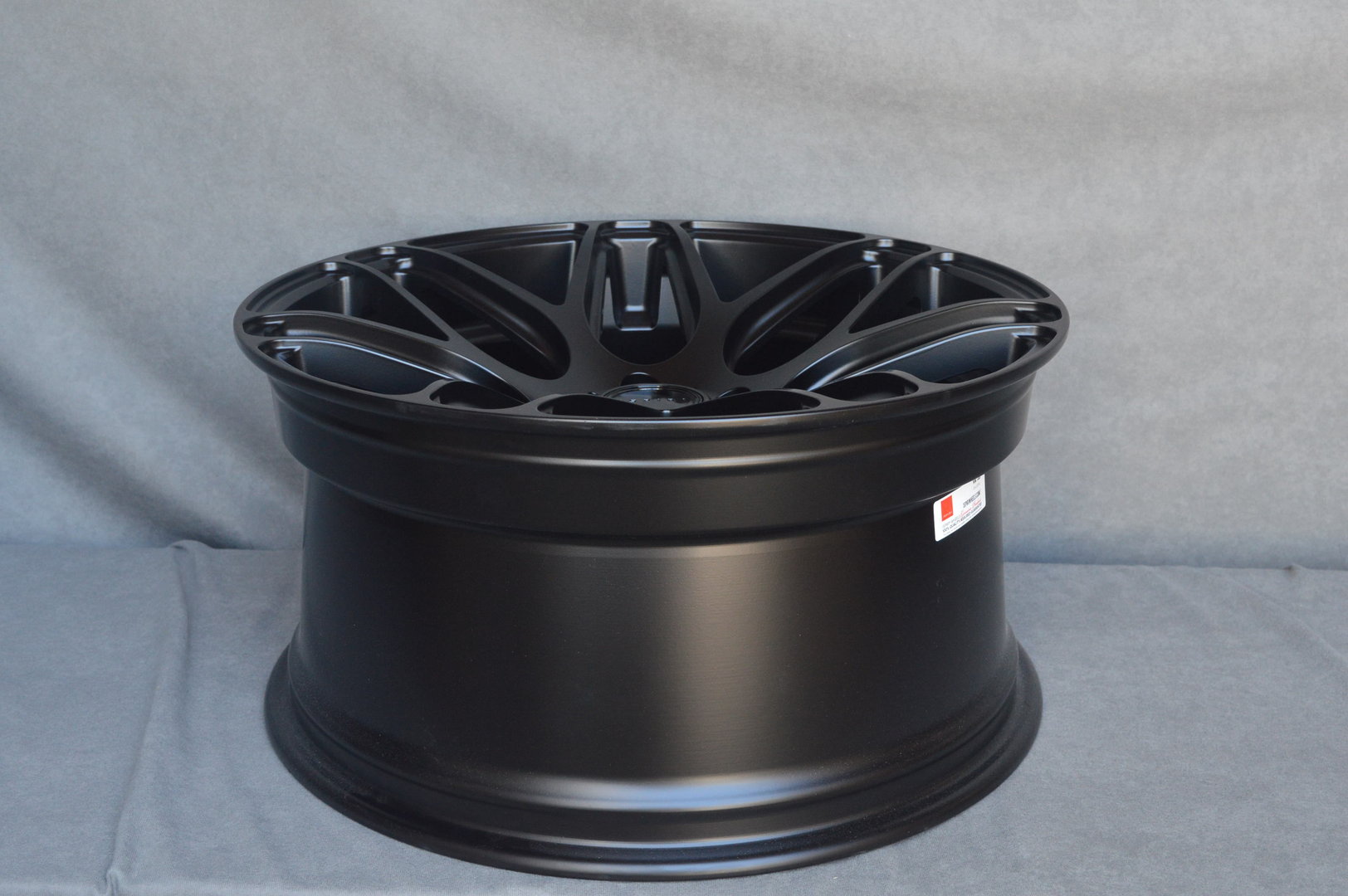 ISPIRI ISR10 19" 10J ET22 + 10J ET33 5x120 Matt Black - obrazek 6