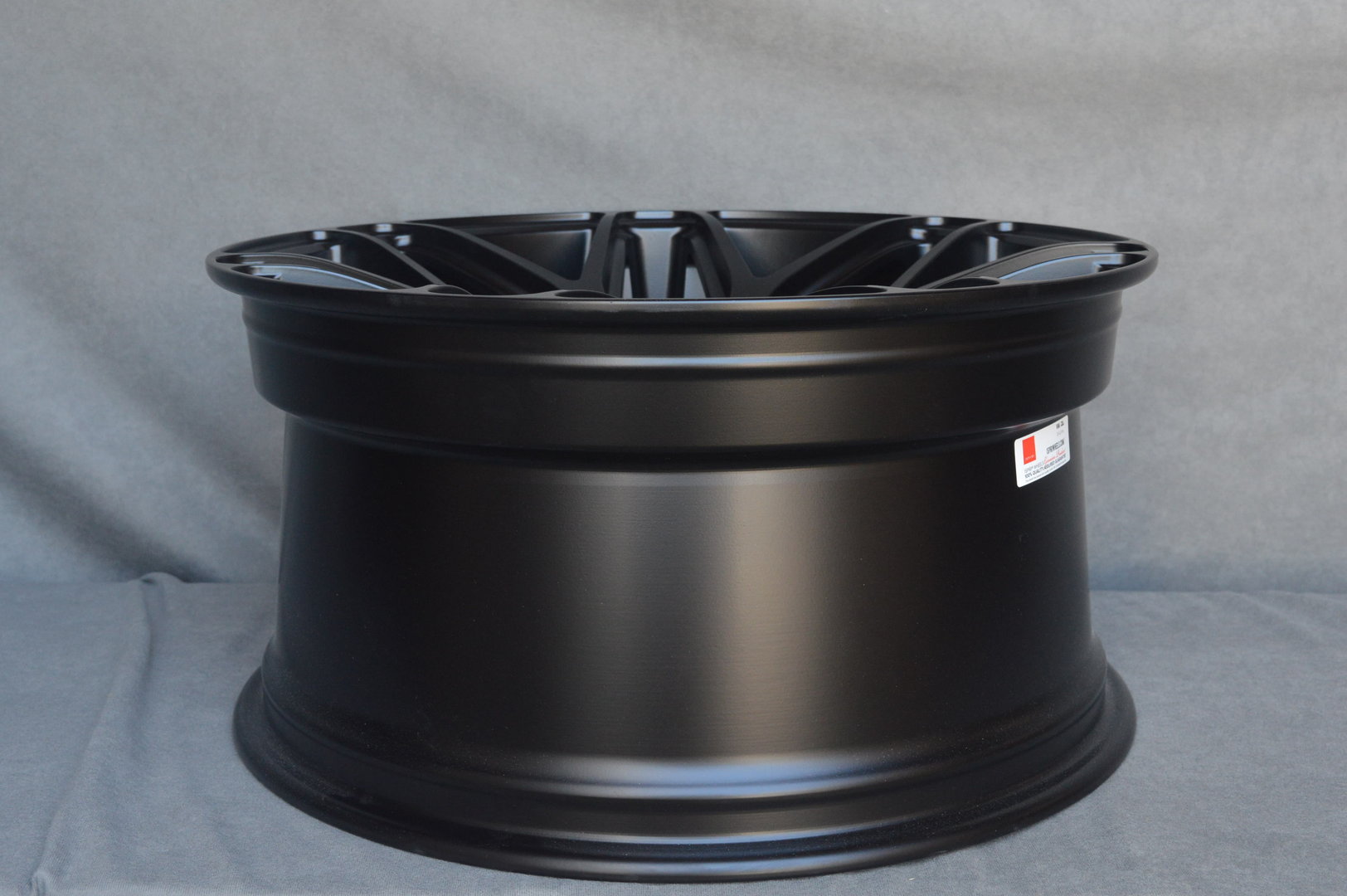 ISPIRI ISR10 19" 10J ET22 + 10J ET33 5x120 Matt Black - obrazek 7