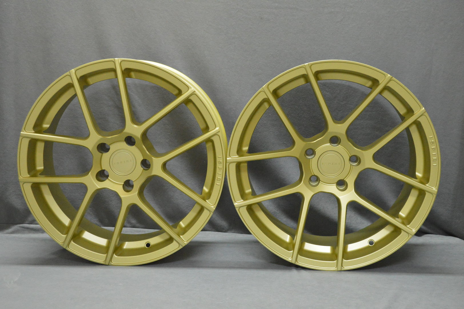 ISPIRI ISR6 19" 8,5J ET32 + 9,5J ET45 5x112 Matt Carbon Gold PROMOCJA - obrazek 2