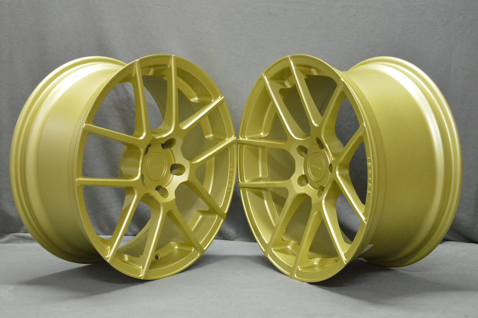 ISPIRI ISR6 19" 8,5J ET35 + 9,5J ET33 5x120 Matt Carbon Gold PROMOCJA - obrazek 3