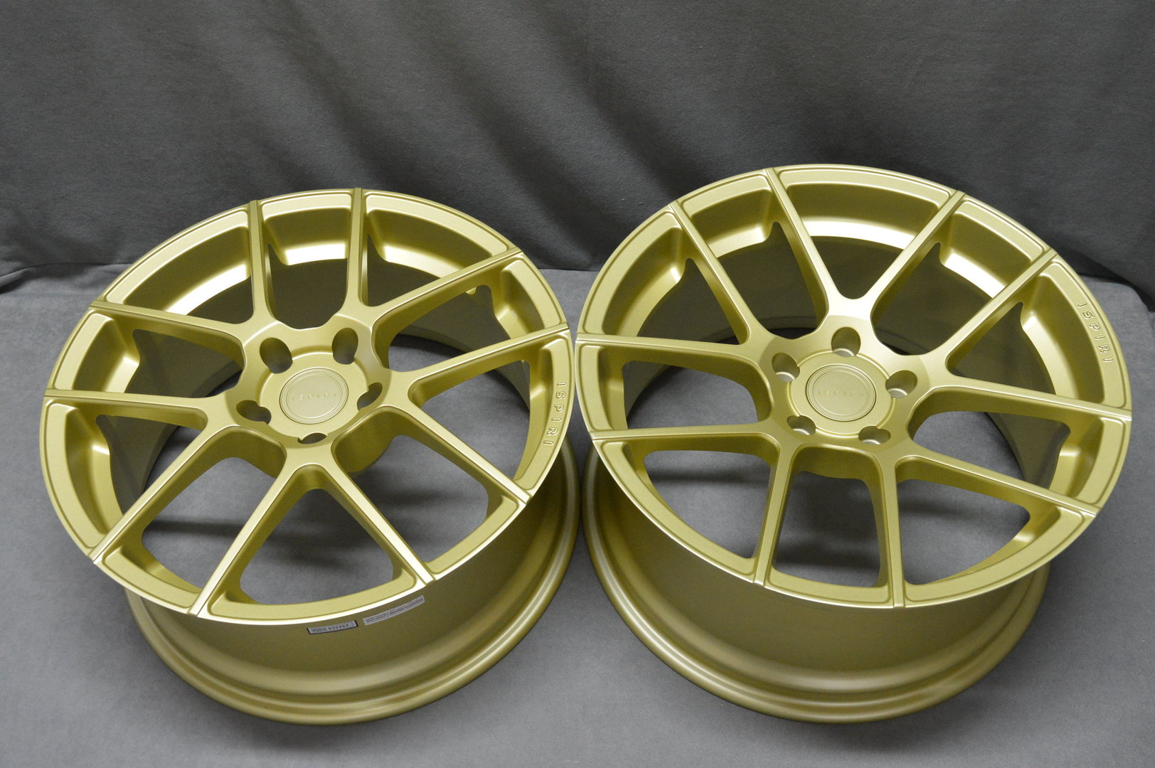 ISPIRI ISR6 19" 8,5J ET35 + 9,5J ET33 5x120 Matt Carbon Gold PROMOCJA - obrazek 7