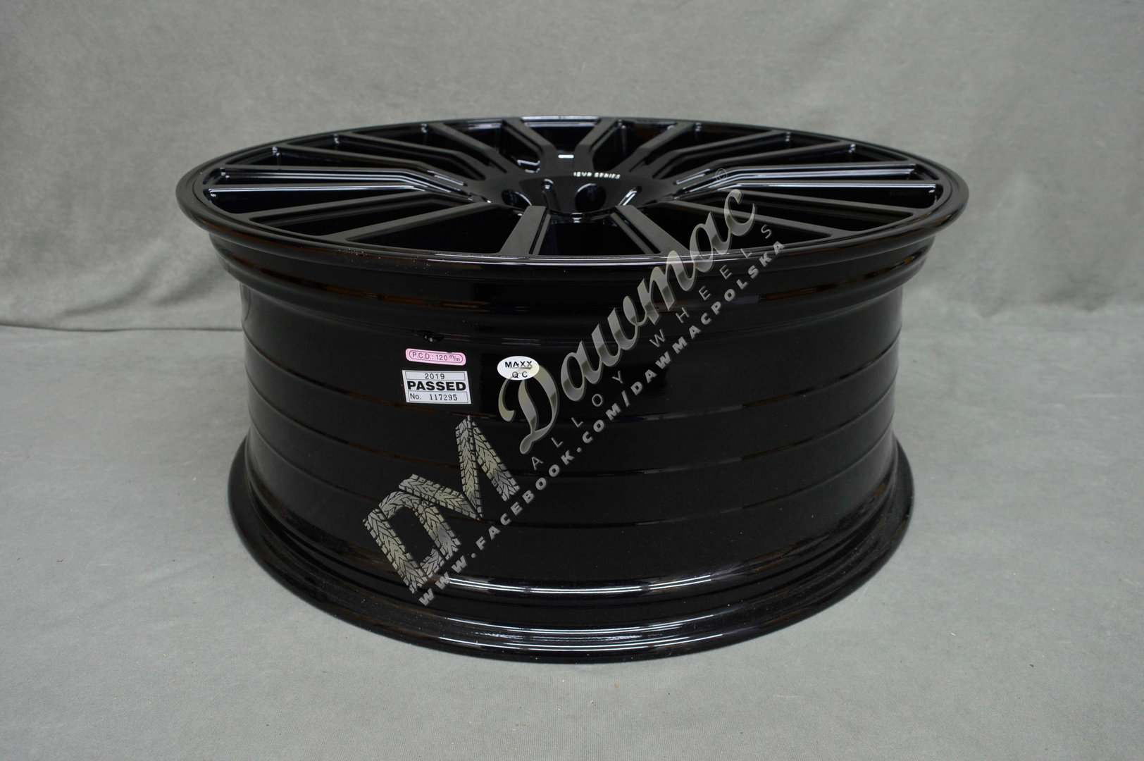 ISPIRI ISVR1 22" 9,5J ET45 5x108 Corsa Black - obrazek 6