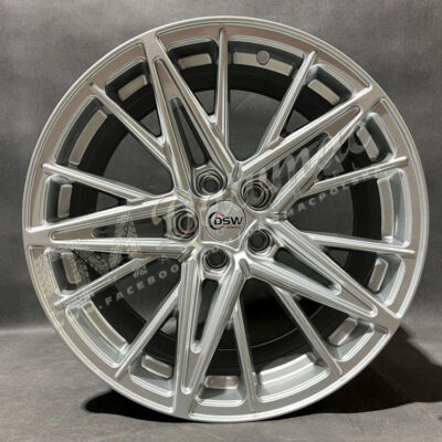 ISTA 19" 8,5J ET33 5x120 Silver