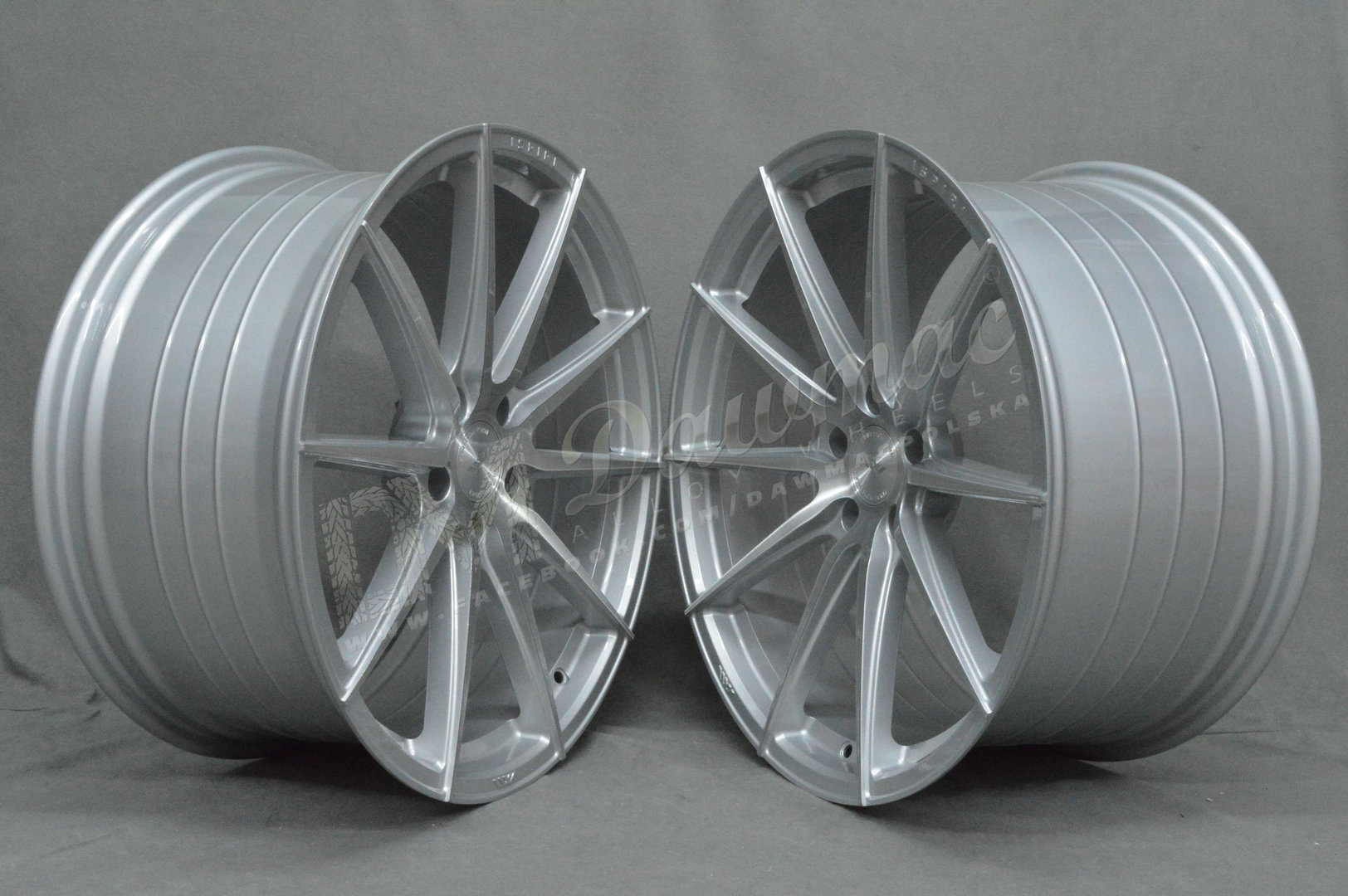 Ispiri FFR1 19" 8,5J ET32 + 10J ET28 5x112 MSP/BRUSH - obrazek 3