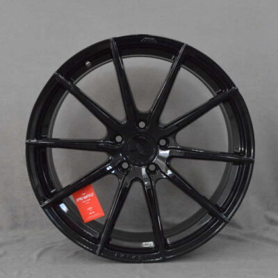 Ispiri FFR1 19'' 8,5J ET42 5x120 Corsa Black