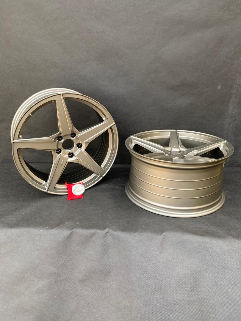 Ispiri FFR5 20" 8,5J ET35 5x120 + 20" 10J ET45 5x120 Matt Carbon Bronze - obrazek 3