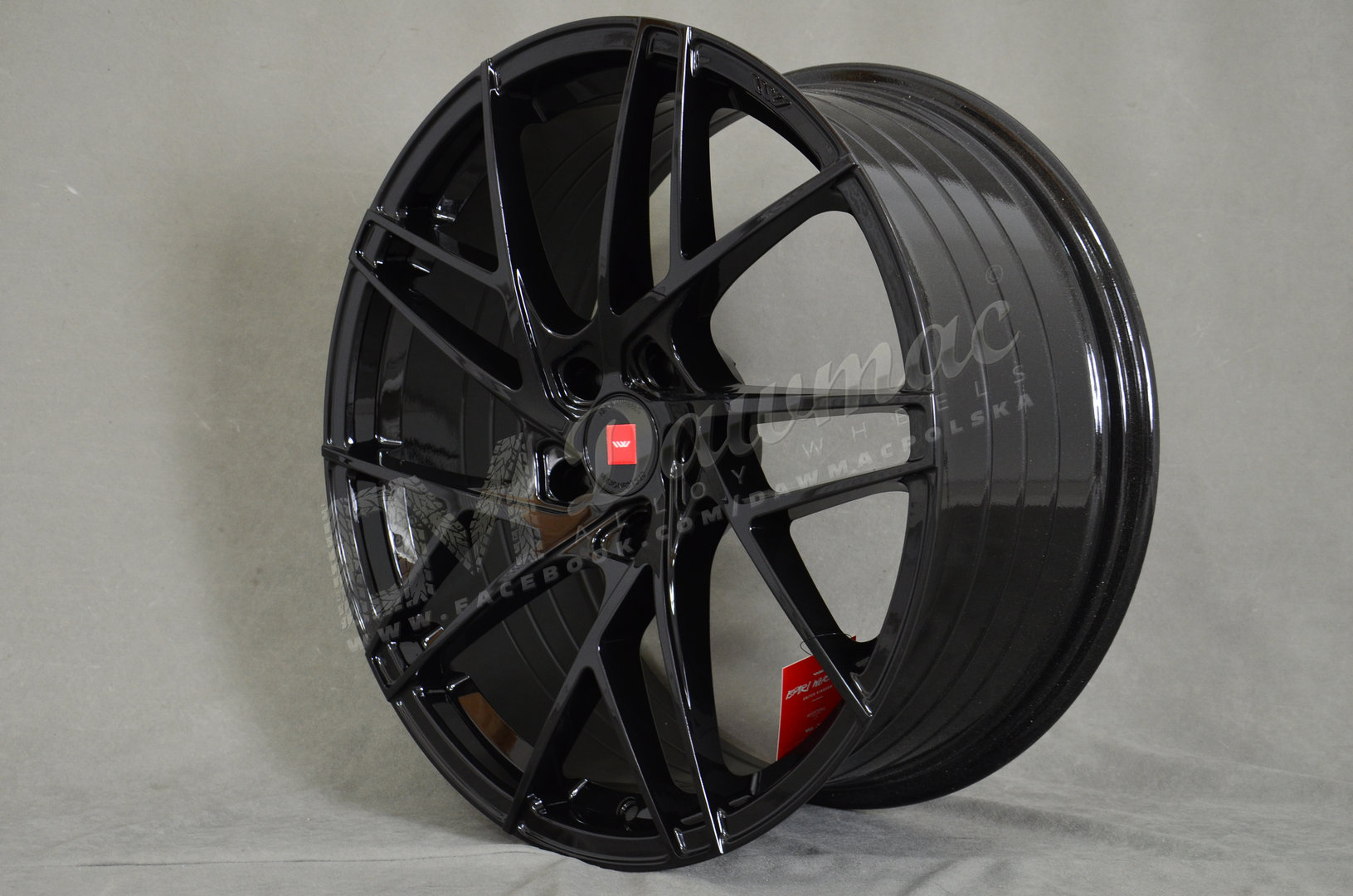 Ispiri FFRM 20" 8,5J ET45 5x112 Corsa Black - obrazek 3