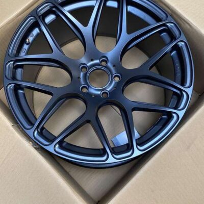 Ispiri ISR10 19" 10J ET32 5x112 Matt Graphite / 2 sztuki