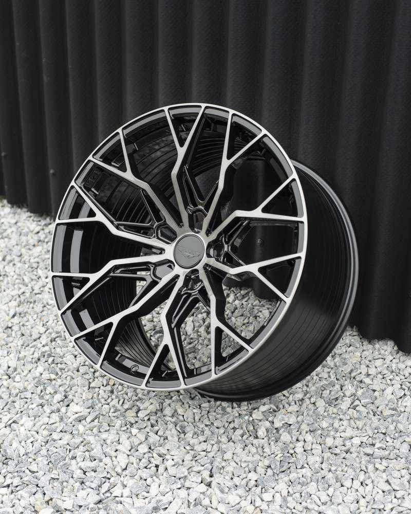 JUDD JSF1 20" 9J ET25-50 5x98-5x130 Gloss Black Titanium Brushed