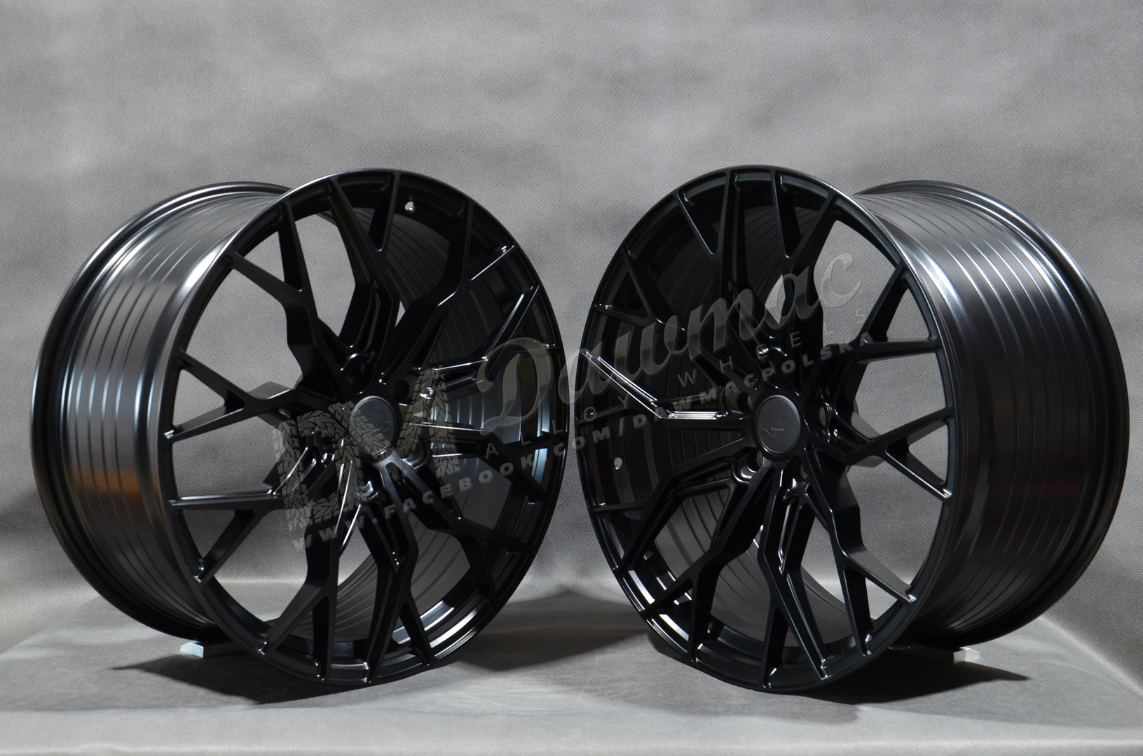 JUDD JSF1 22" 9J + 10,5J ET25-50 5x100-5x130 Satin Black - obrazek 3