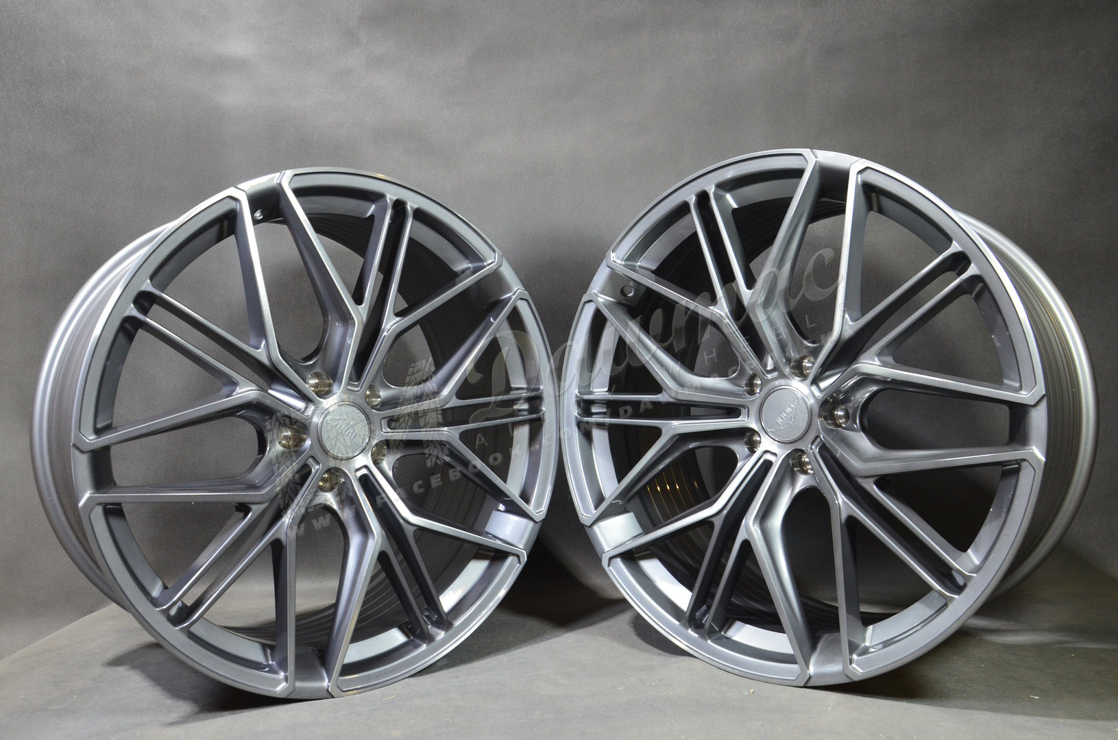 JUDD JSF7 22" 9,5J ET20-50 + 10,5J ET25-45 5x100-5x130 Titanium - obrazek 3