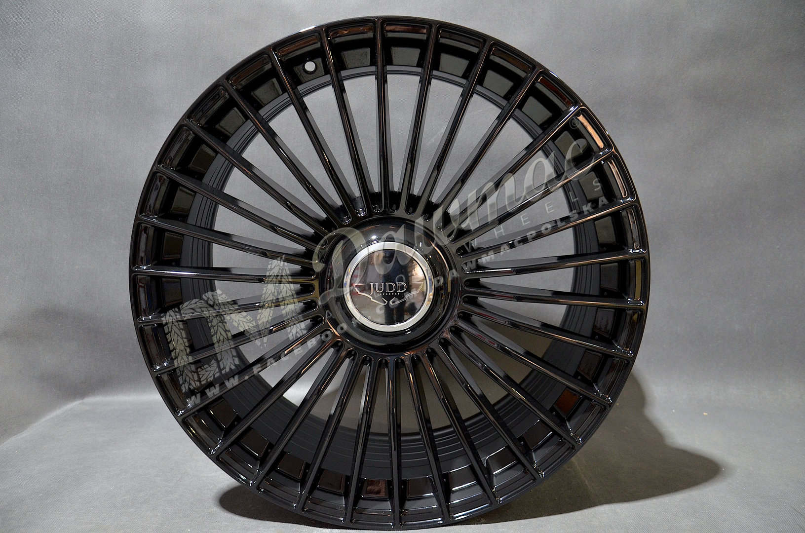 JUDD JSF9 20" 9J ET25-50 5x100-5x130 Gloss Black - obrazek 2