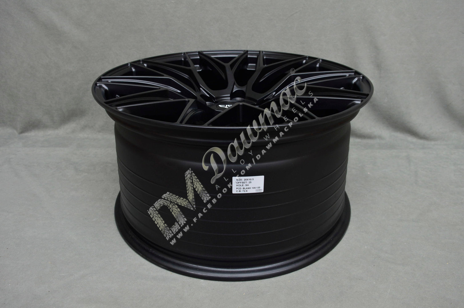 JUDD Model One 20" 8,5J ET25-45 + 10J ET23-ET45 5x108-5x130 Satin Black - obrazek 6