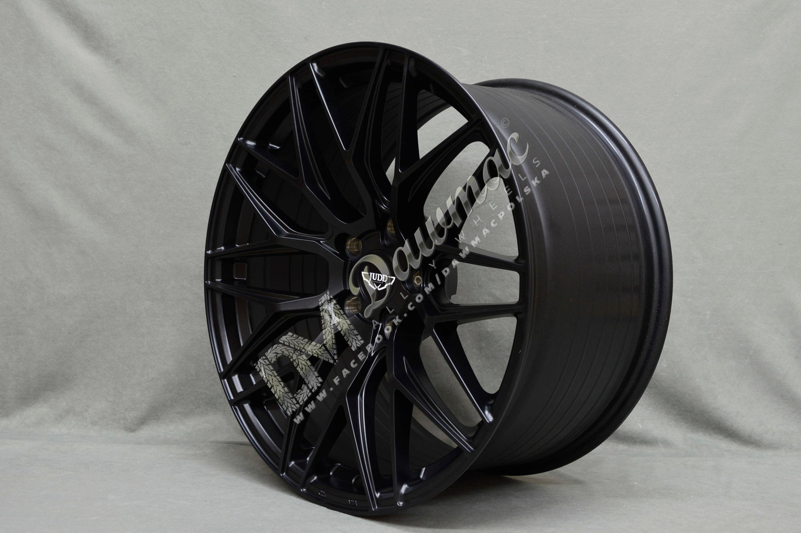 JUDD Model One 20" 9J ET25-45 + 10,5J ET25-ET45 5x108-5x130 Satin Black - obrazek 3