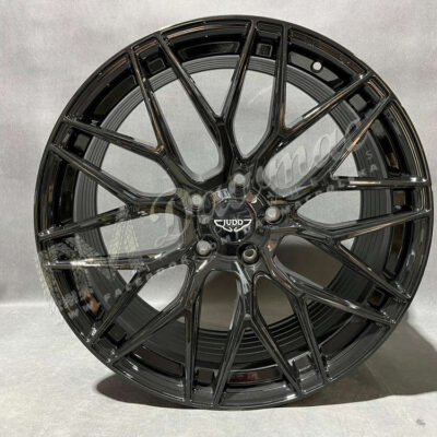 JUDD Model One 21" 10,5J ET15-45 5x100-5x130 Gloss Black