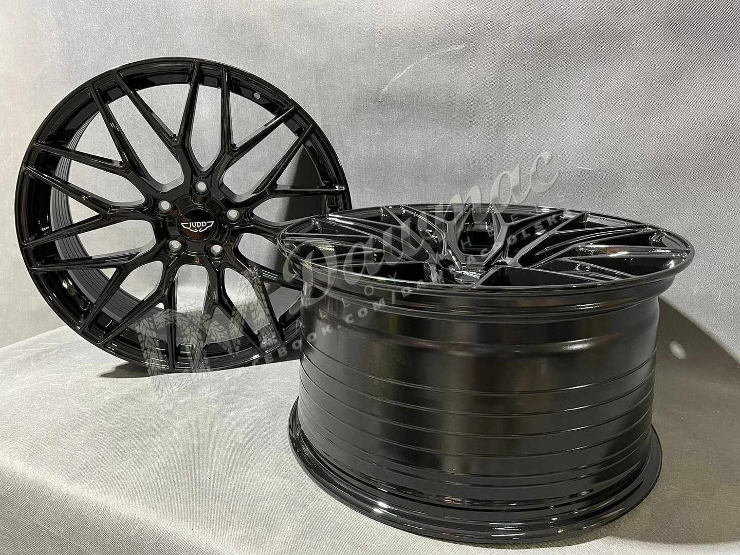 JUDD Model One 21" 9J ET18-45 + 11J ET22-55 5x108-5x130 Gloss Black - obrazek 3