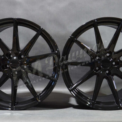 JUDD T311R 20" 9,5J ET20-45 + 10,5J ET25-ET45 5x100-5x130 Gloss Black