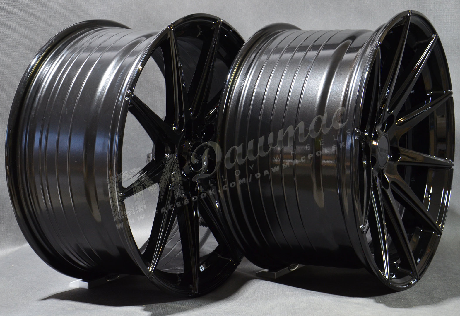 JUDD T311R 20" 9,5J ET20-45 + 10,5J ET25-ET45 5x100-5x130 Gloss Black - obrazek 5