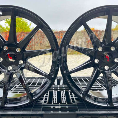 Japan Racing JR11 20" 8,5J ET35 + 10J ET40 5x120 Glossy Black