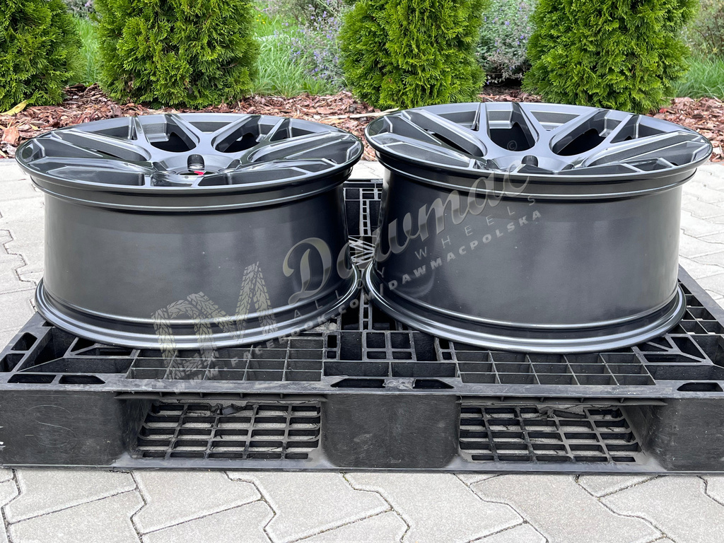 Japan Racing JR18 20" 8,5J ET25 + 9,5J ET35 5x112 Hyper Gray - obrazek 10