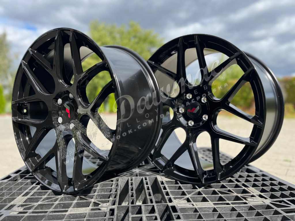 Japan Racing JR18 20" 9J ET20 + 10J ET20 5x115 Gloss Black - obrazek 6