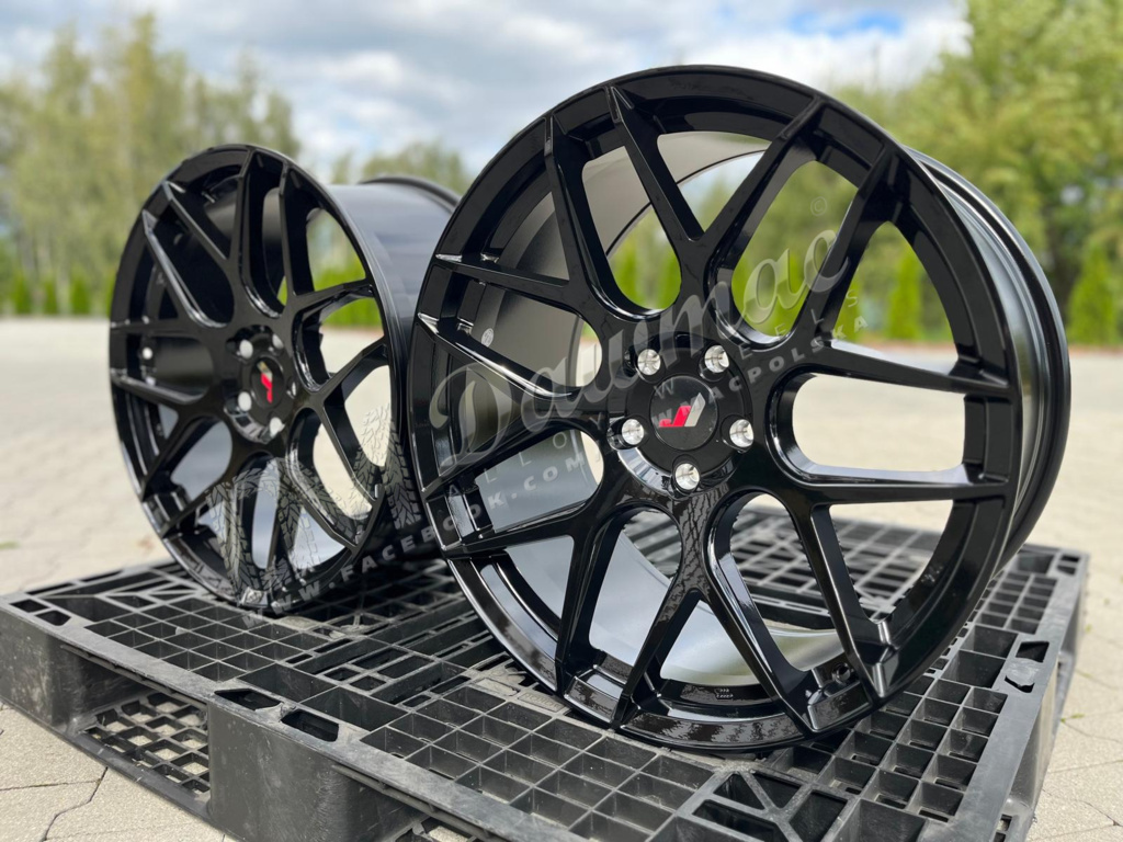 Japan Racing JR18 20" 9J ET28 + 10J ET40 5x114,3 Gloss Black - obrazek 4