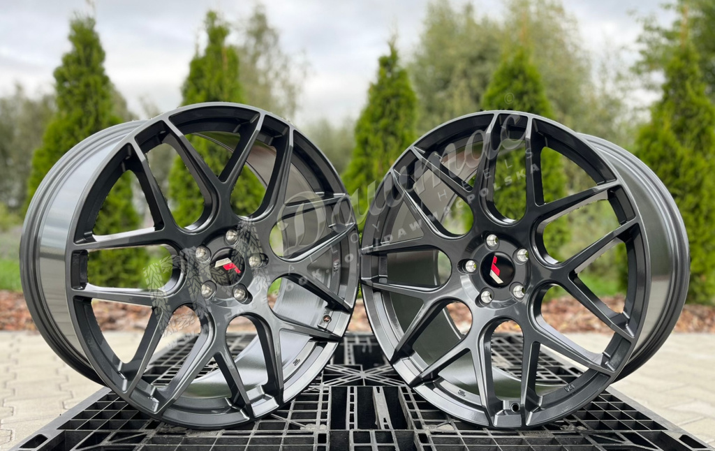 Japan Racing JR18 20" 9J ET30 + 10J ET40 5x112 Hyper Gray - obrazek 3